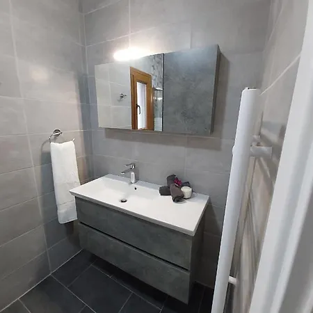 Luxury Retreat Close To Gerolimni And Achla Beach * Vourkoti