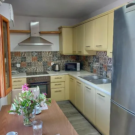 Luxury Retreat Close To Gerolimni And Achla Beach * Vourkoti