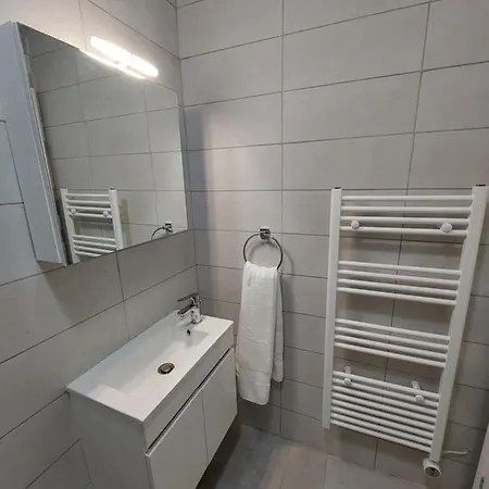 Willa Luxury Retreat Close To Gerolimni And Achla Beach *